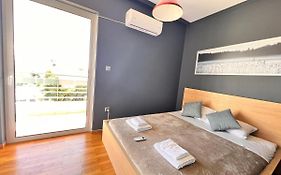 Quiet And Cozy Apartment Of New Psihiko No 6